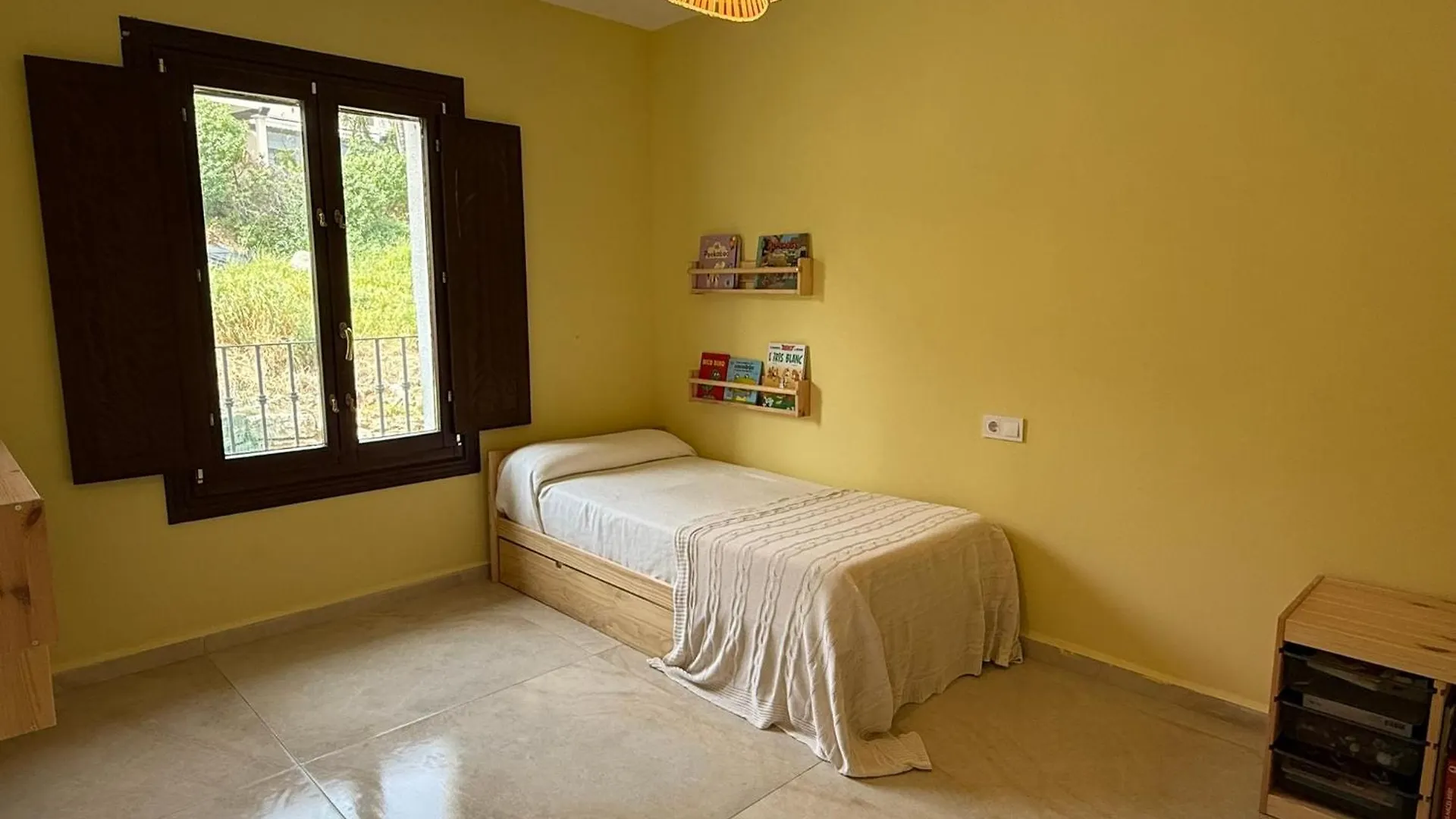 Townhouse With Garden Apartment Estepona