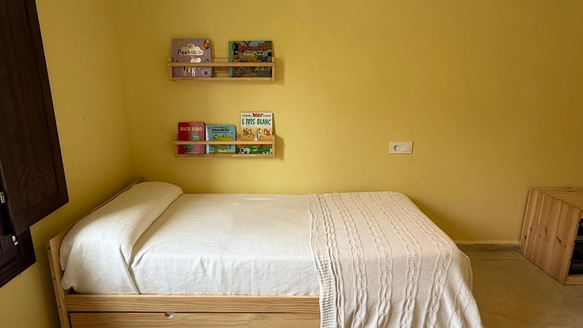Townhouse With Garden Apartment Estepona